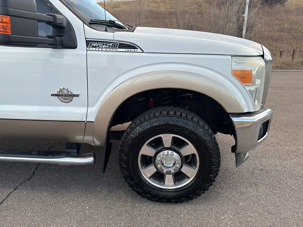 Used 2011 Ford F250 Lariat w/ FX4 Off Road Pkg image 30