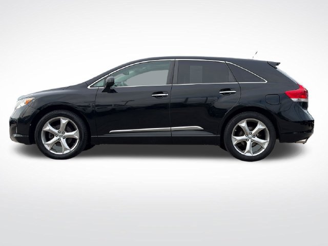 Used 2011 Toyota Venza AWD w/ Comfort Pkg image 8