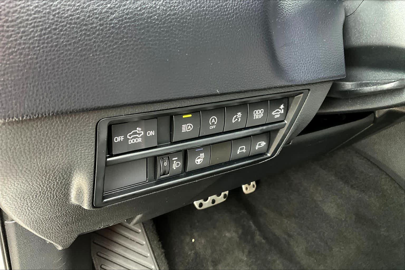 Used 2023 Toyota Tundra SR5 w/ TRD Sport Package AWD/4WD image 32