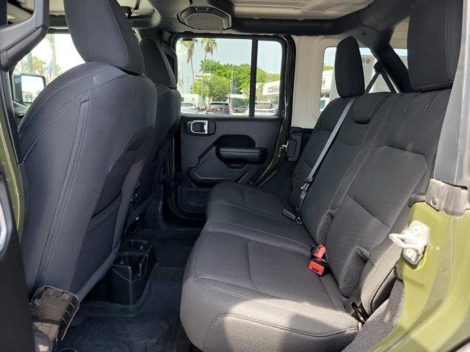 Used 2022 Jeep Wrangler Unlimited Sport AWD/4WD image 17