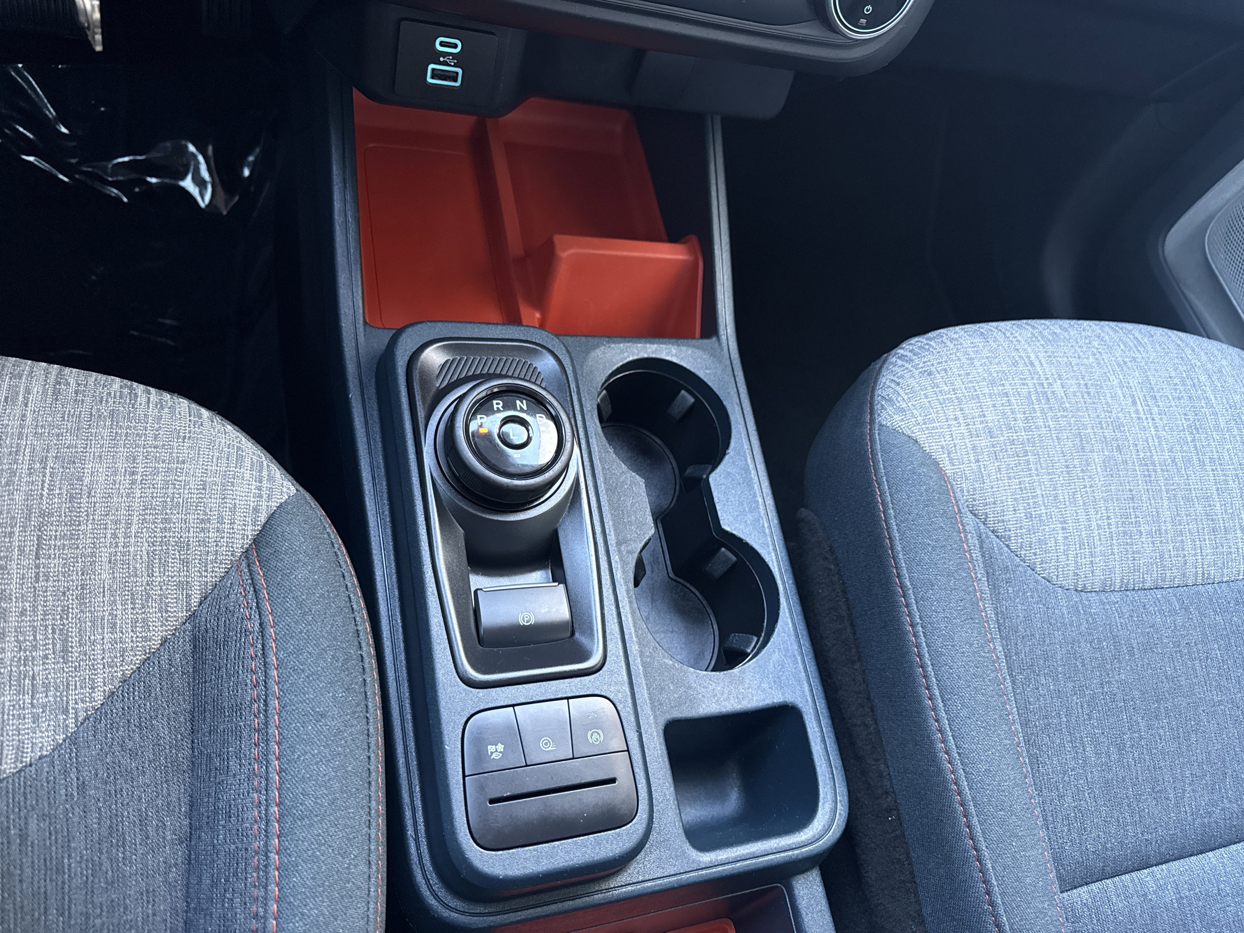 Used 2023 Ford Maverick XLT image 26