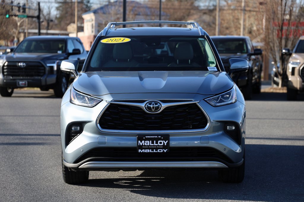 Used 2021 Toyota Highlander Platinum image 5