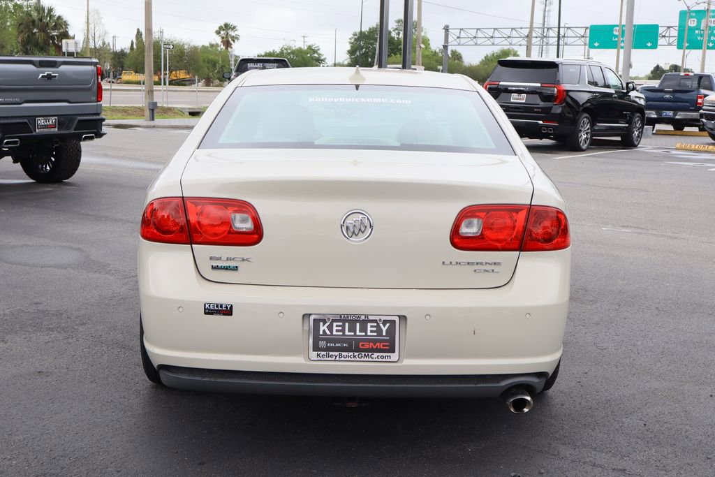 Used 2011 Buick Lucerne CXL image 7