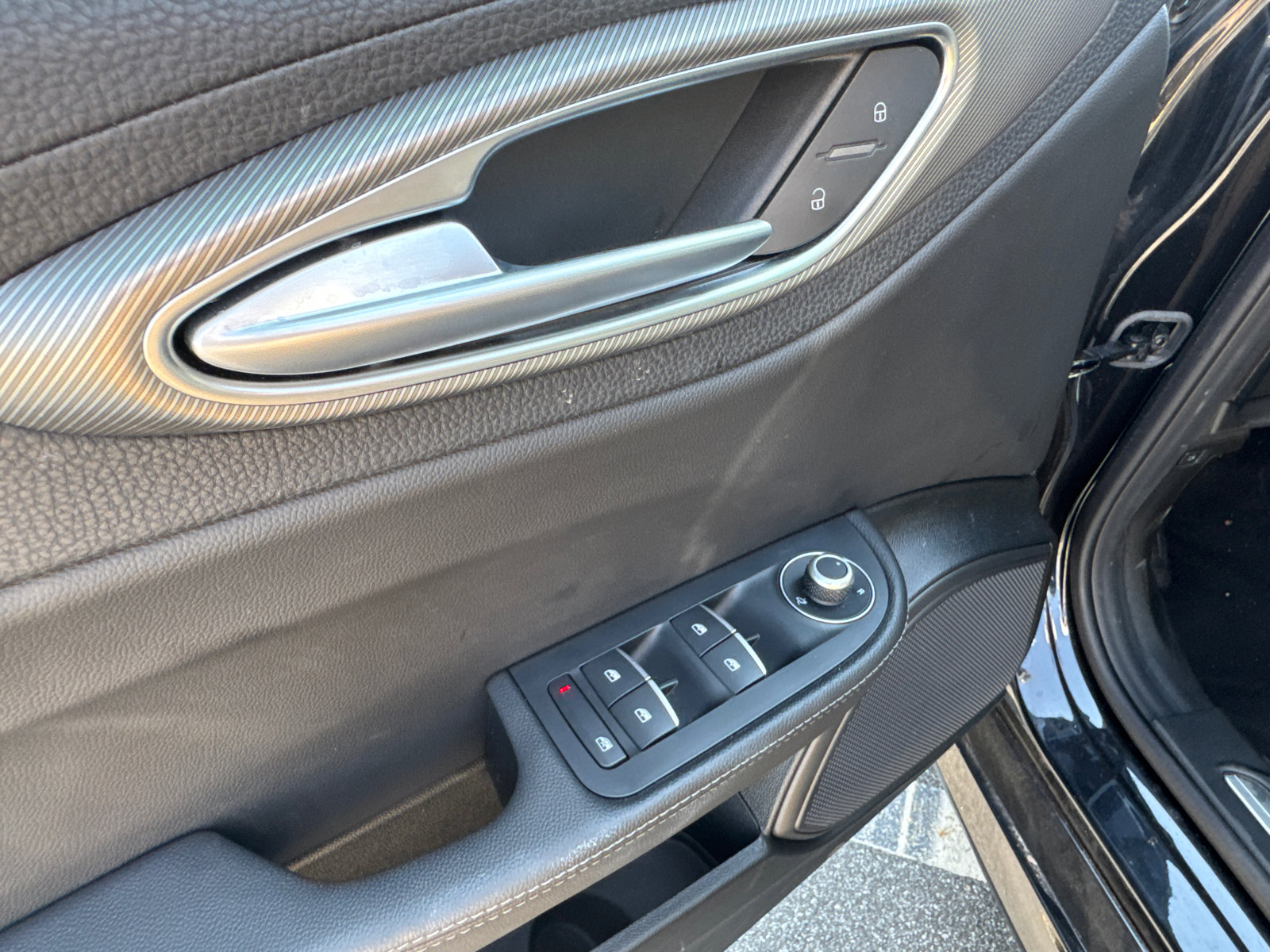 Used 2024 Alfa Romeo Giulia Ti image 13