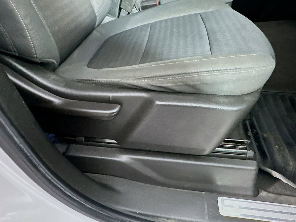 Used 2022 Chevrolet Silverado 3500 LT w/ Convenience Package image 23