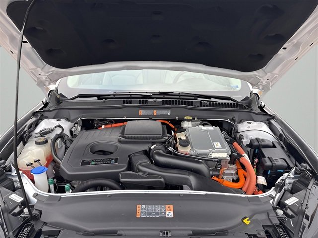 Used 2017 Ford Fusion Energi Platinum image 10