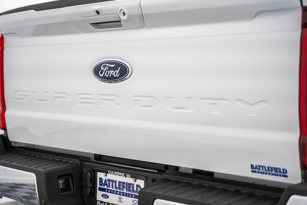 New 2026 Ford F250 XLT w/ XLT Premium Package AWD/4WD image 9