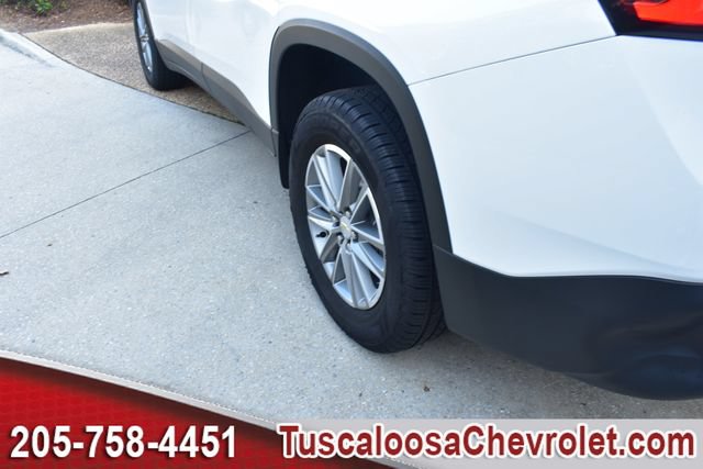 Used 2023 Chevrolet Traverse LT FWD image 18