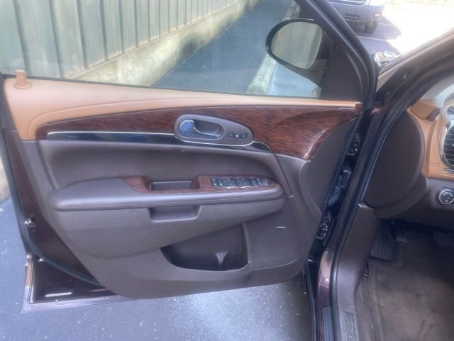 Used 2015 Buick Enclave Leather AWD/4WD image 7