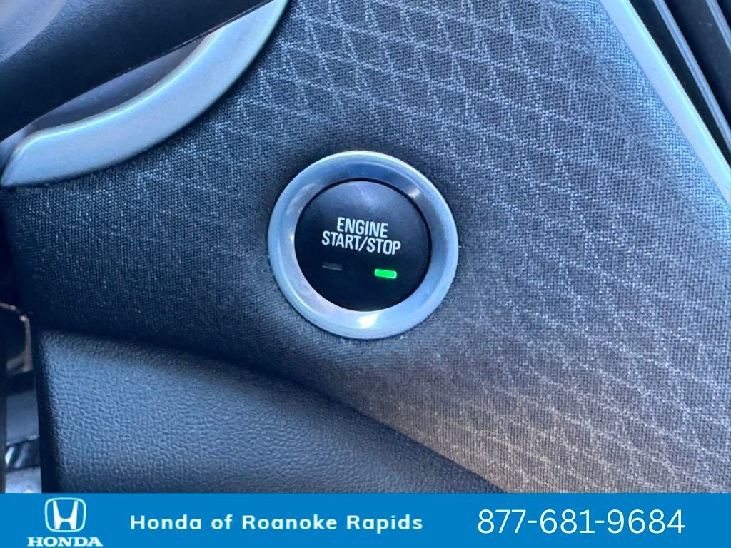 Used 2024 Chevrolet Malibu LT image 17