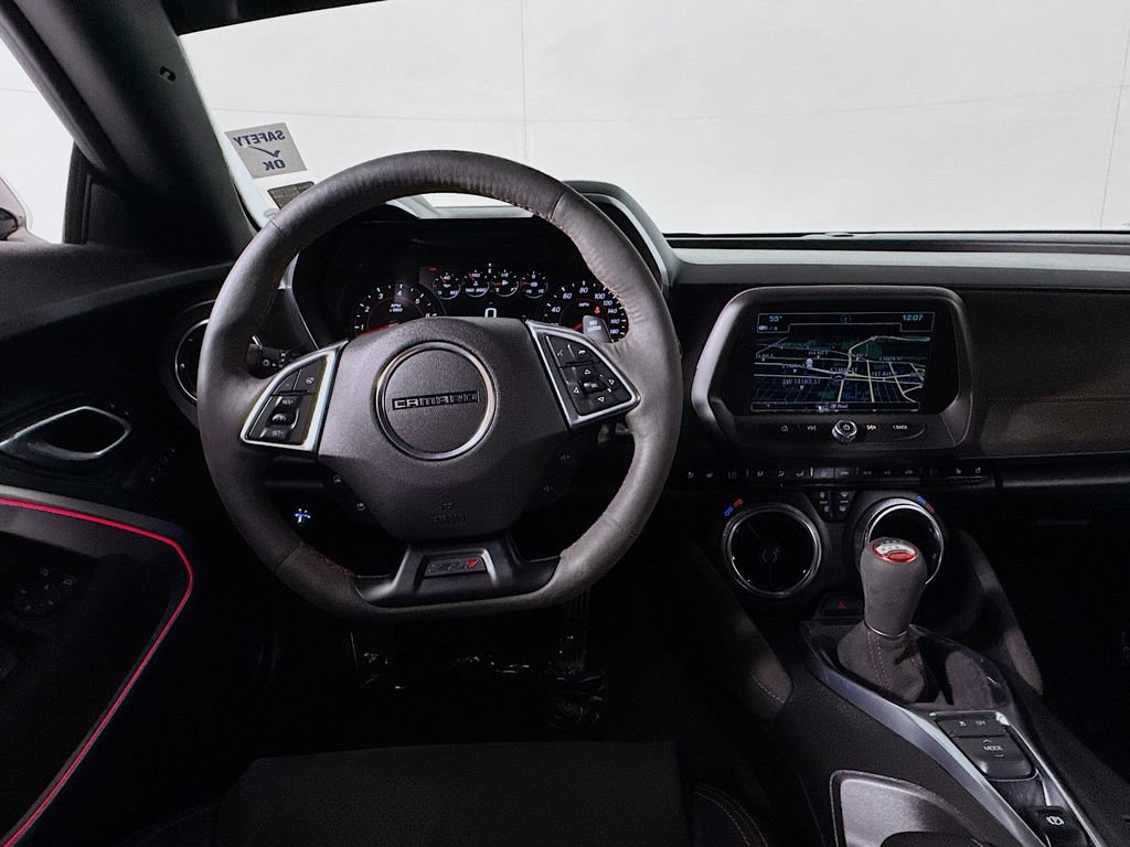Used 2018 Chevrolet Camaro ZL1 RWD image 17