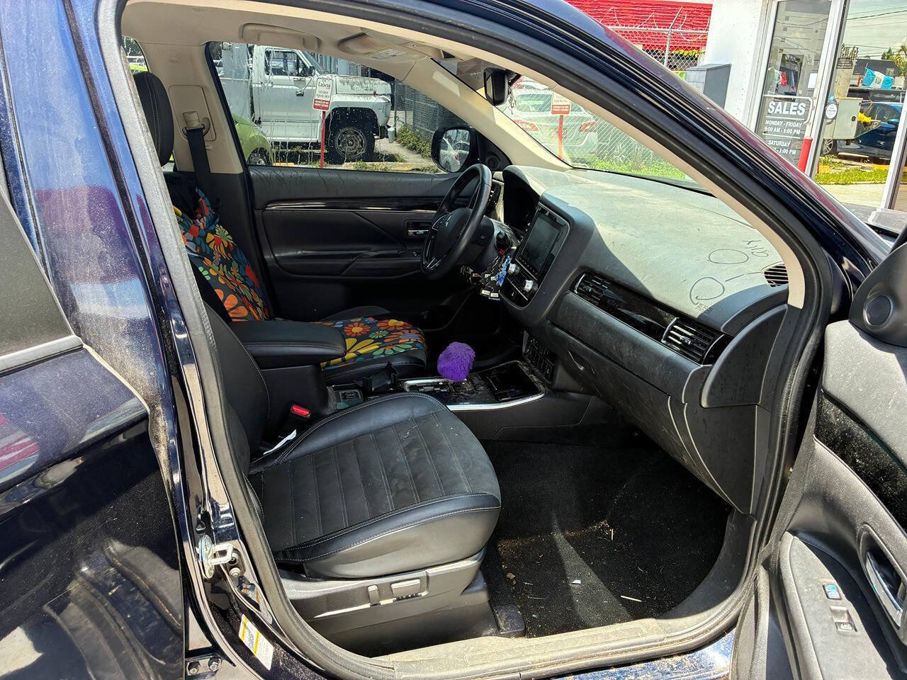 Used 2020 Mitsubishi Outlander SE FWD image 7