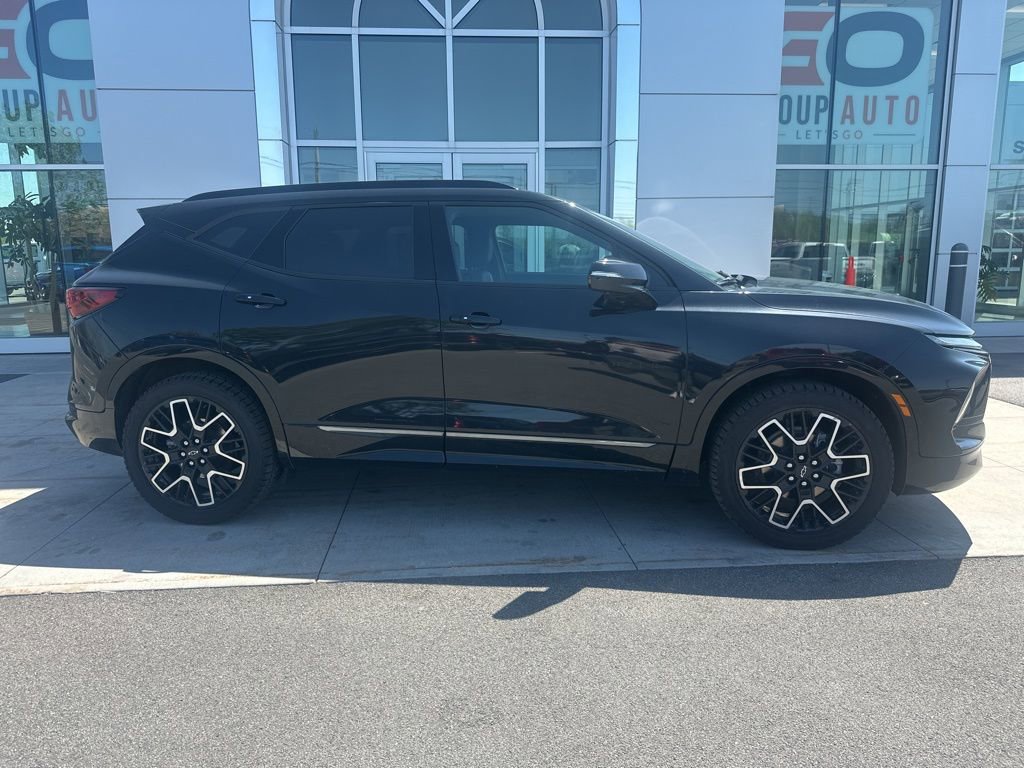 Used 2023 Chevrolet Blazer RS w/ Driver Confidence II Package image 11