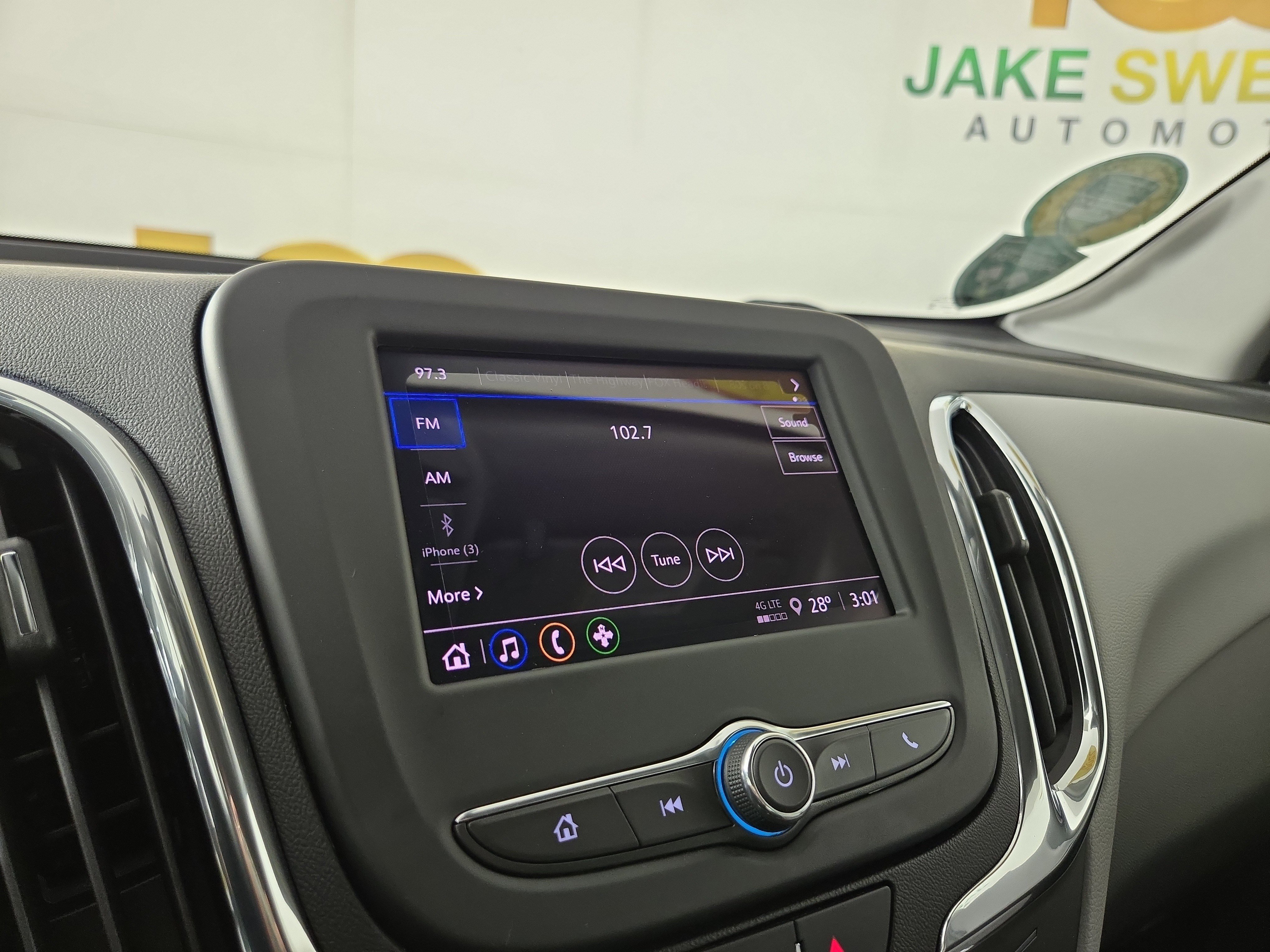 Used 2023 Chevrolet Equinox LS w/ Driver Confidence II Package image 19