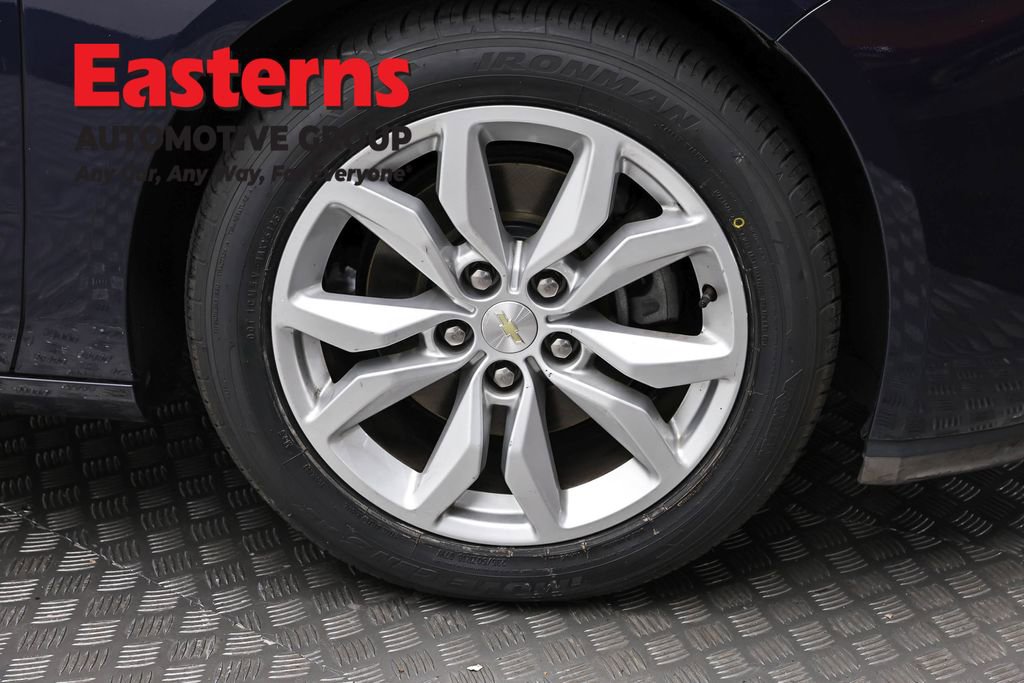 Used 2018 Chevrolet Impala LT w/ LT Leather Package image 32