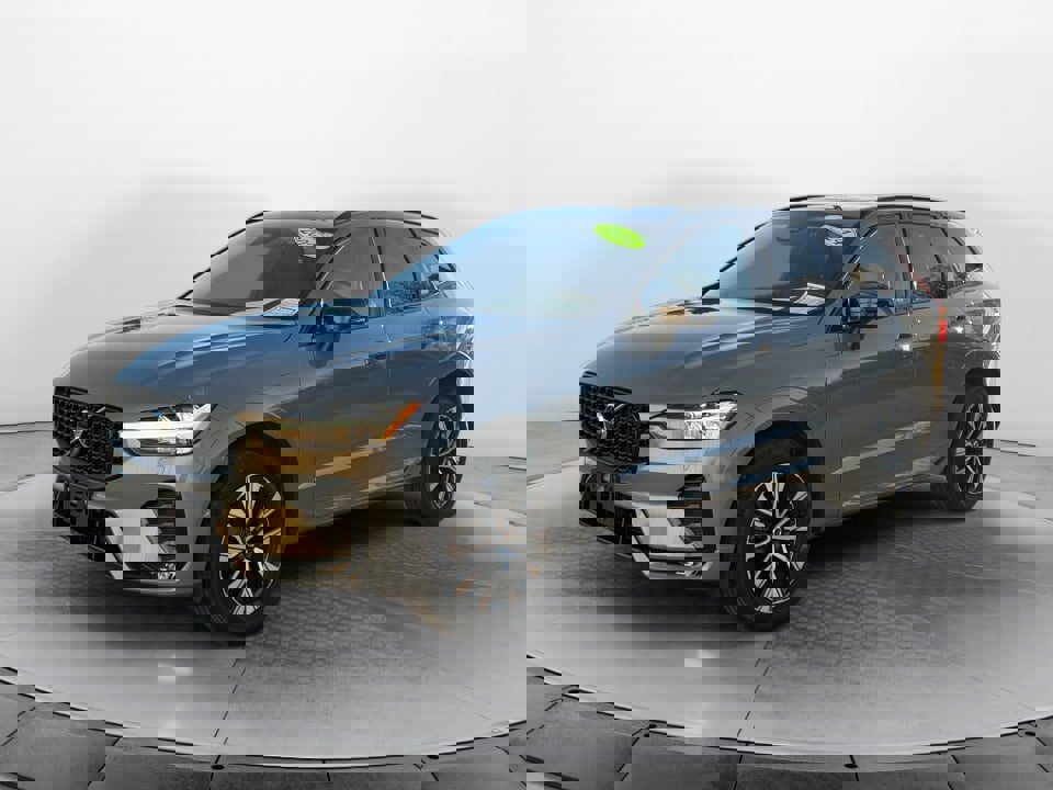 Certified 2024 Volvo XC60 B5 Plus w/ Climate Package image 3