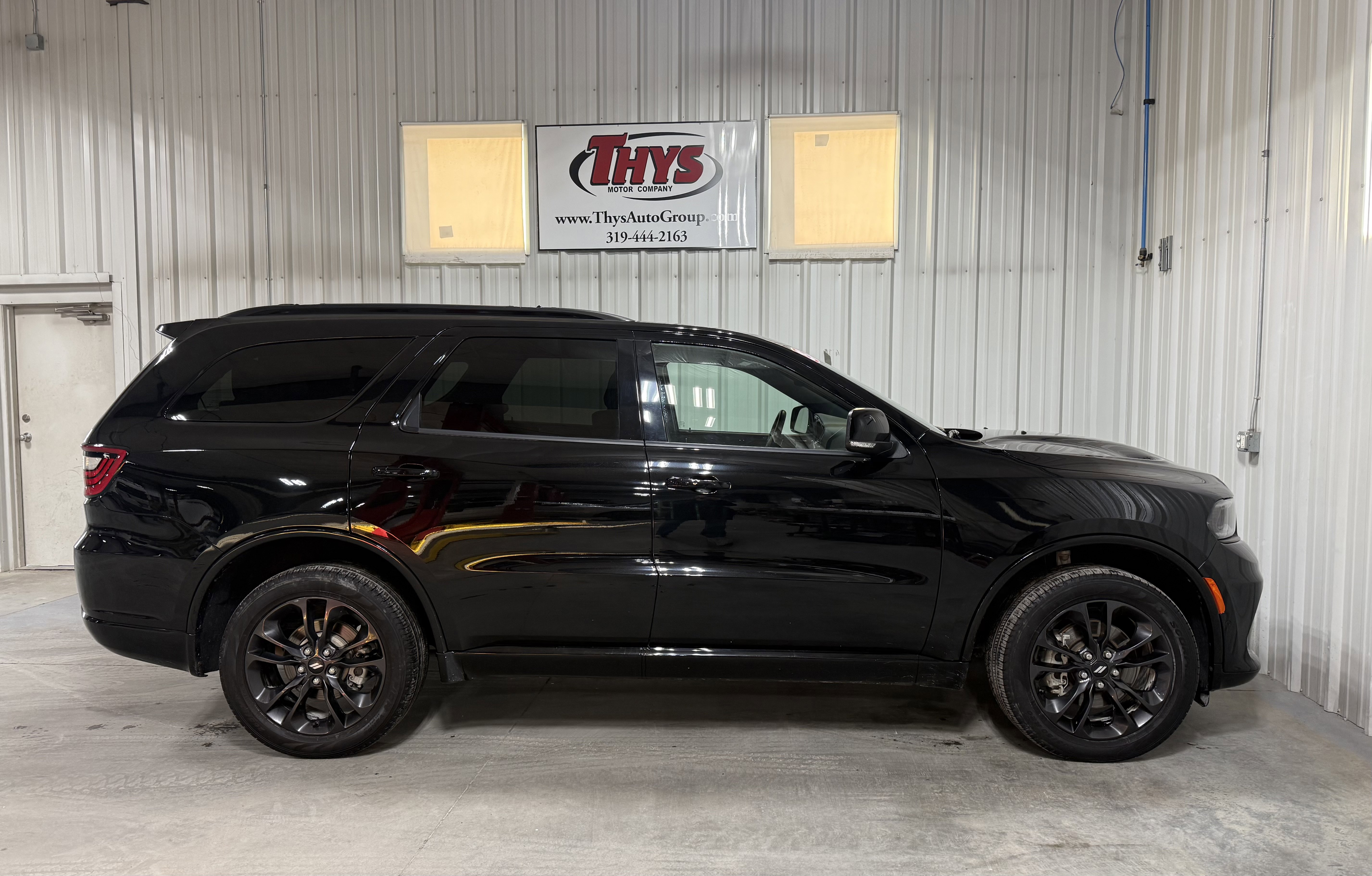 Used 2025 Dodge Durango GT image 2