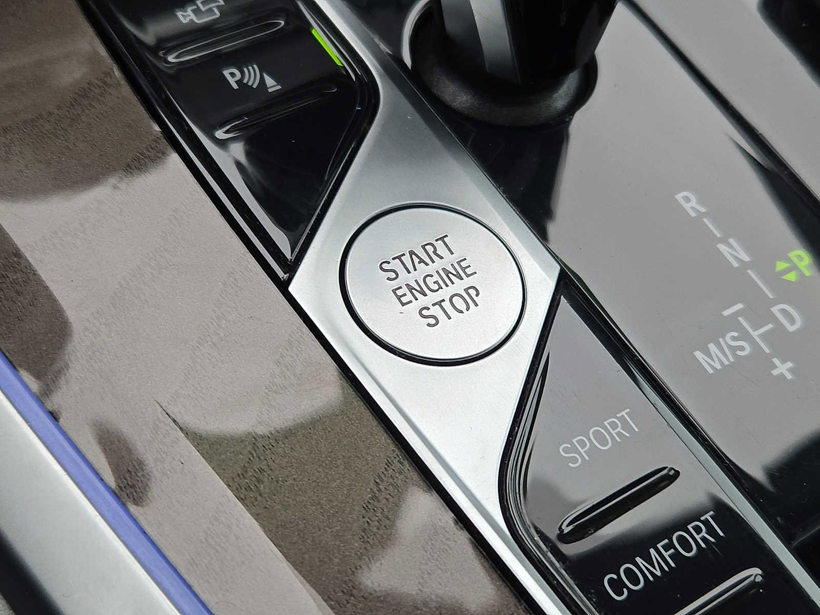 Used 2023 BMW X5 xDrive40i w/ Premium Package image 23