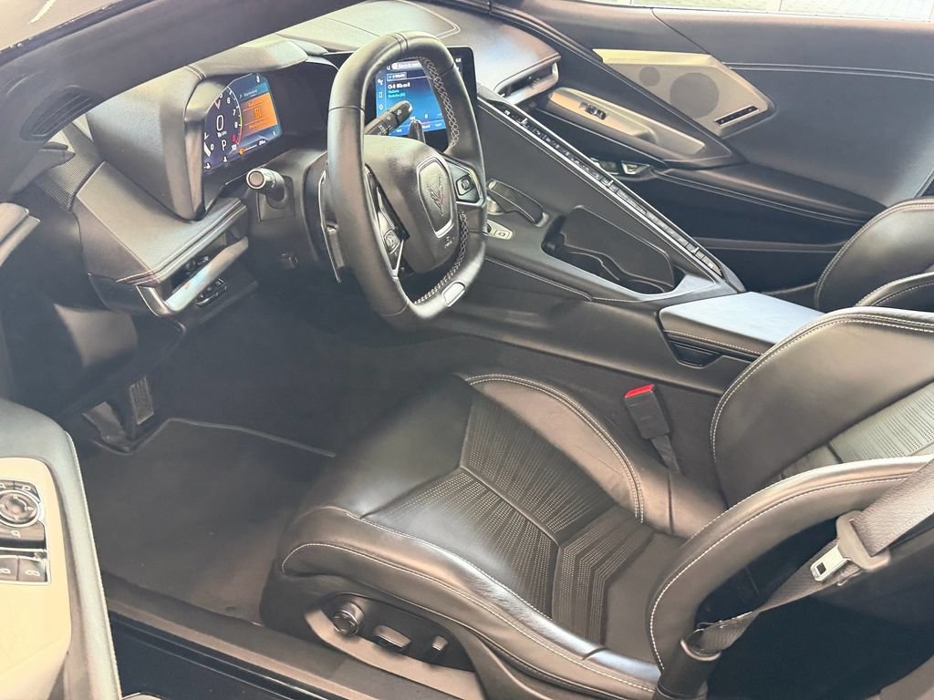 Used 2024 Chevrolet Corvette Z06 RWD image 11