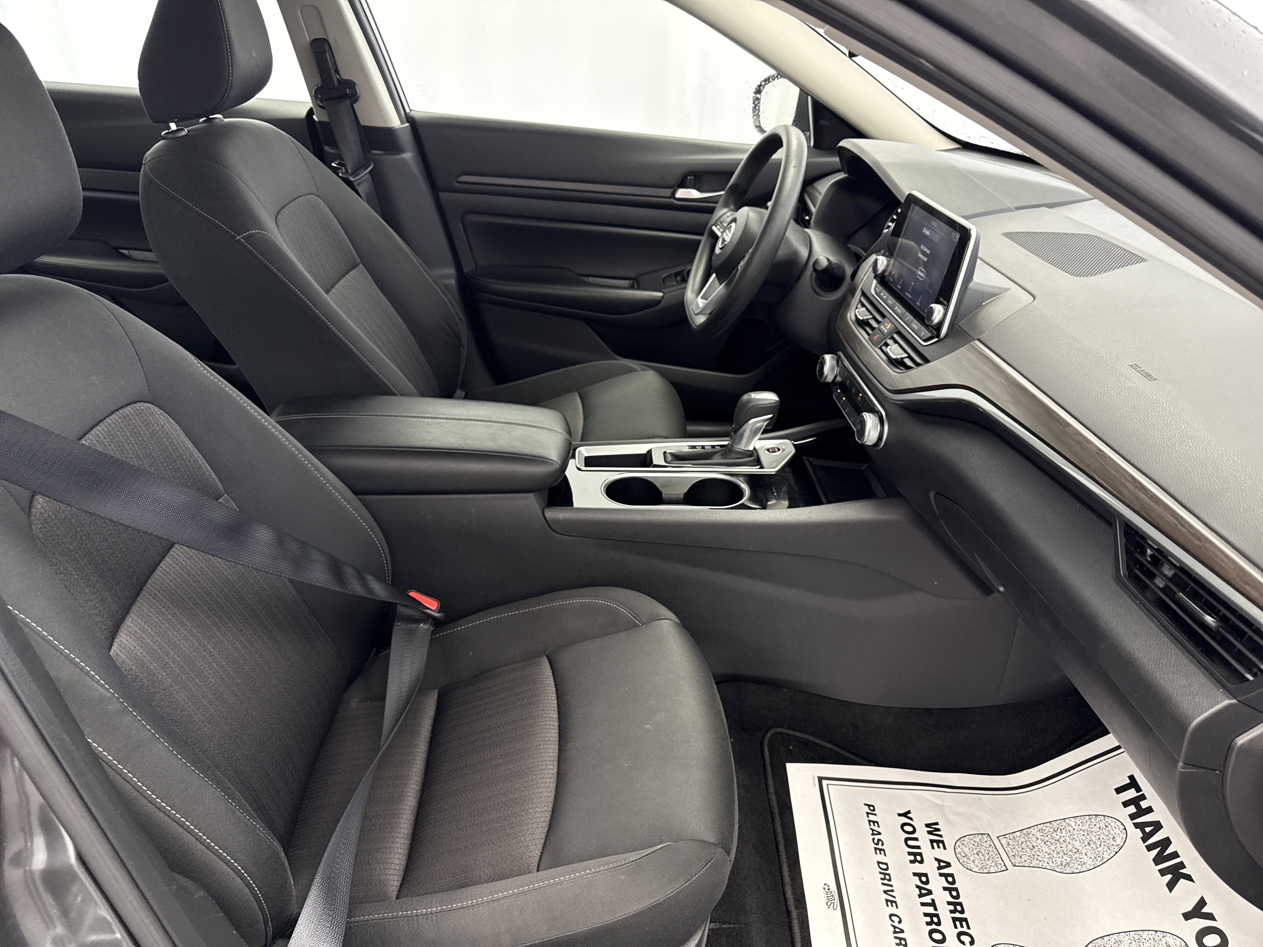 Used 2024 Nissan Altima 2.5 SV image 12