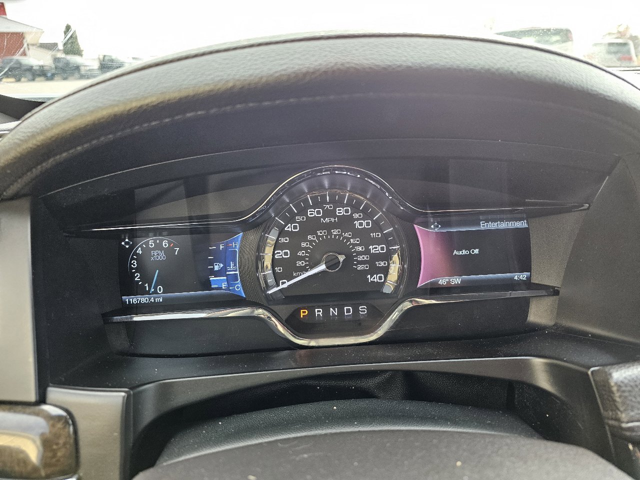 Used 2014 Lincoln MKS image 14