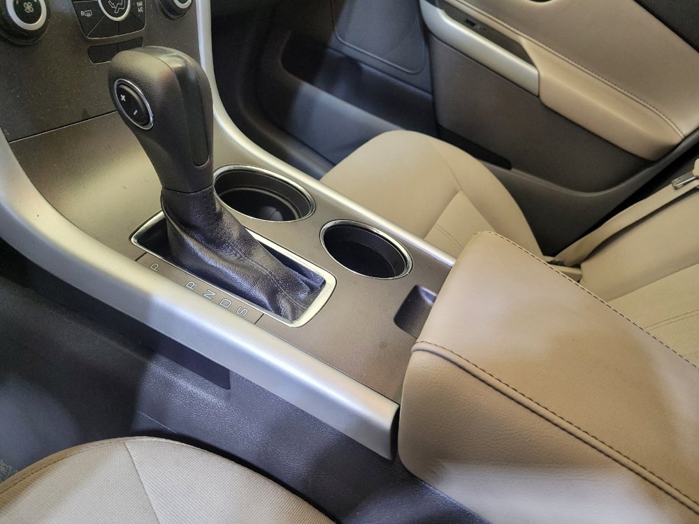 Used 2014 Ford Edge SE FWD image 26