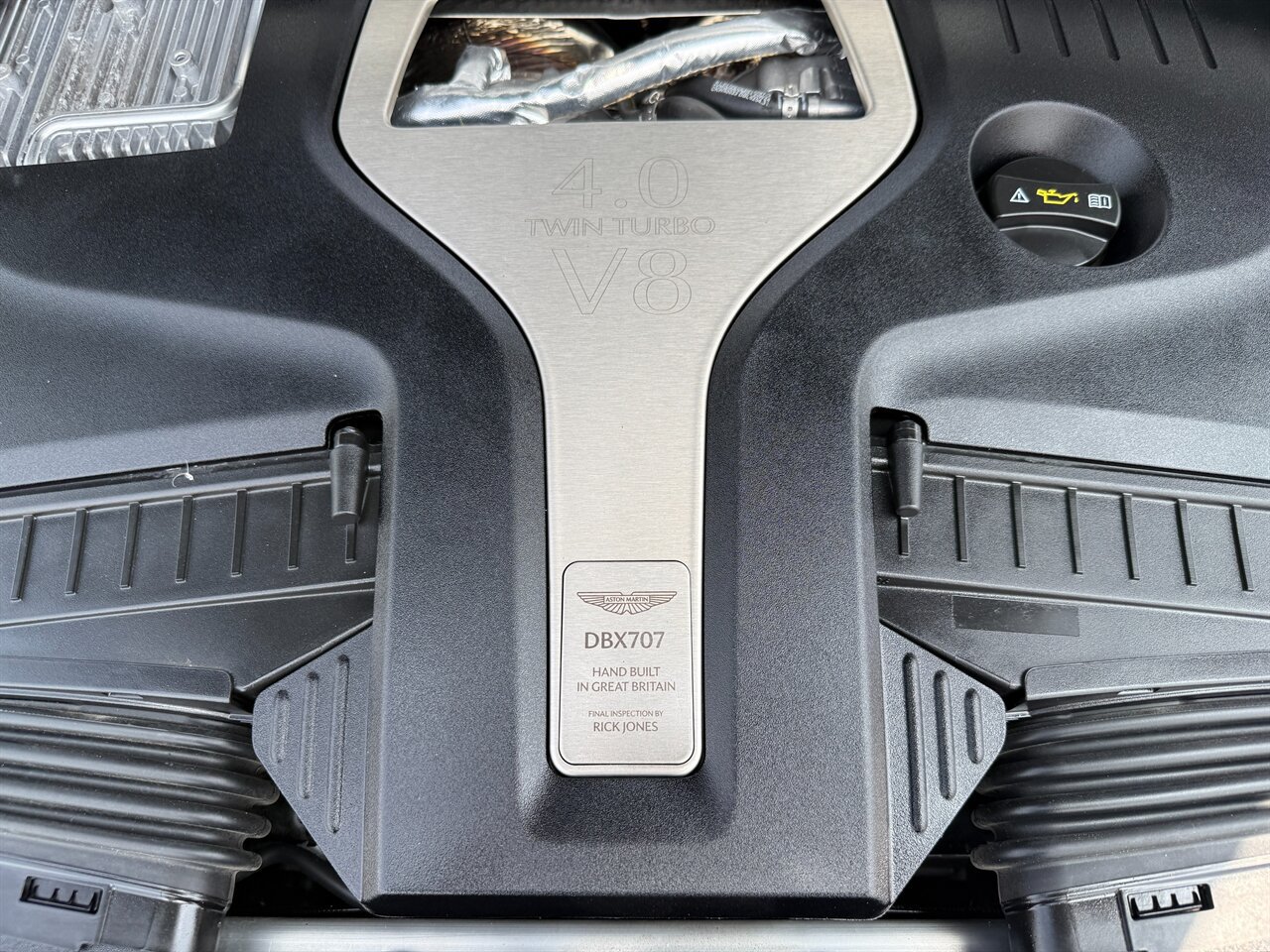 Used 2025 Aston Martin DBX 707 AWD/4WD image 41