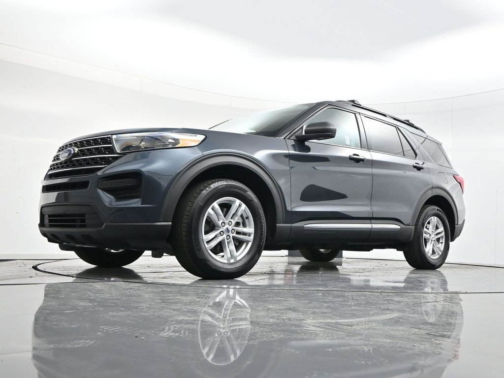 Certified 2022 Ford Explorer XLT w/ Class IV Trailer Tow Package image 50