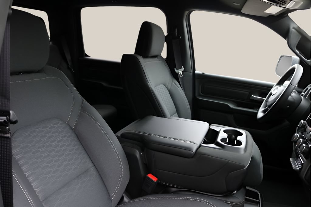 New 2026 RAM 1500 Express AWD/4WD image 20