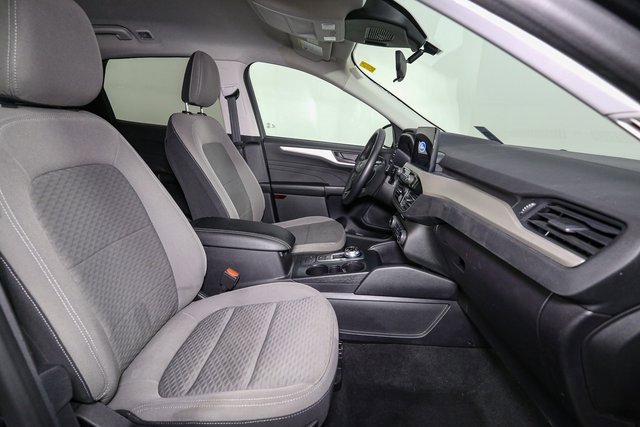 Used 2022 Ford Escape SE w/ Convenience Package image 17