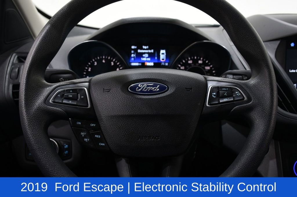 Used 2019 Ford Escape SE FWD image 11