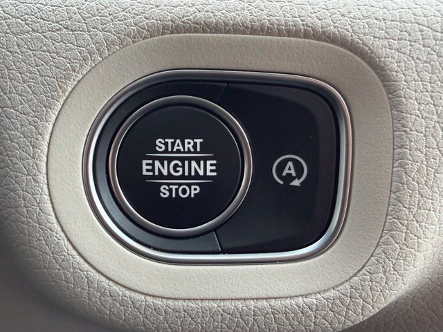 New 2026 Mercedes-Benz GLS 450 4MATIC image 27