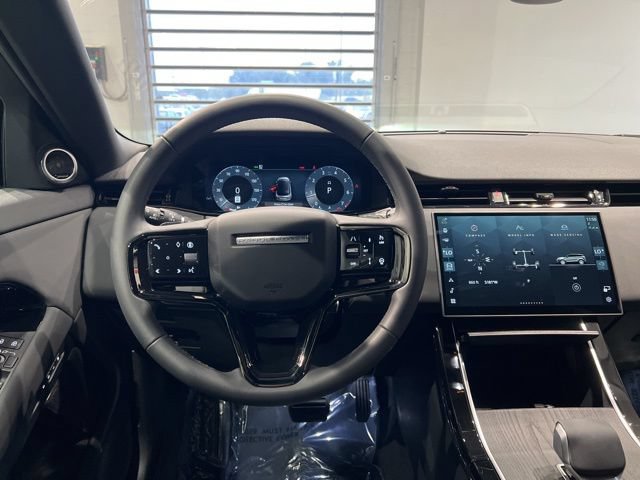 Used 2025 Land Rover Range Rover Evoque S AWD/4WD image 35