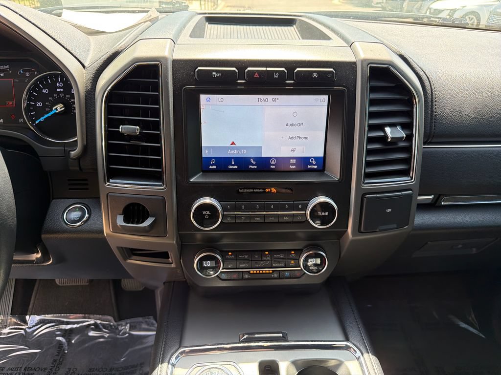 Used 2020 Ford Expedition XLT w/ Equipment Group 202A RWD image 27