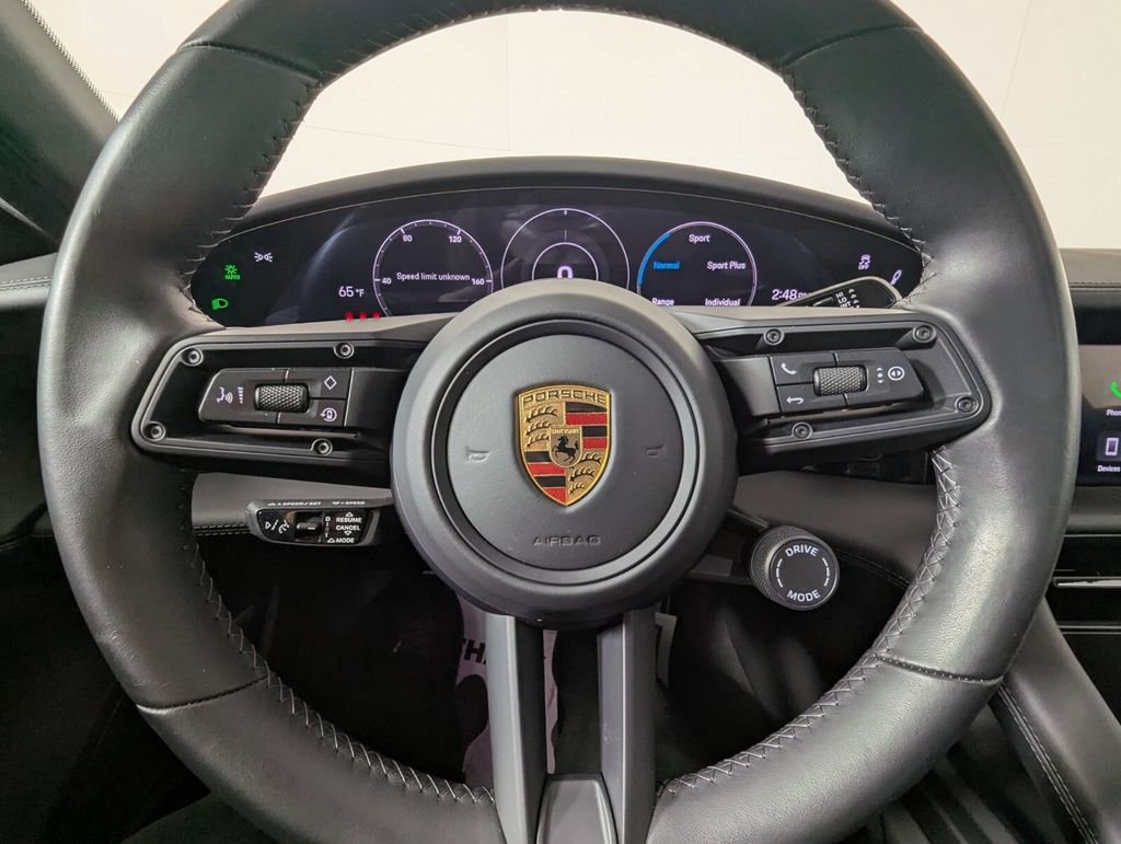 Used 2024 Porsche Taycan 4S image 15
