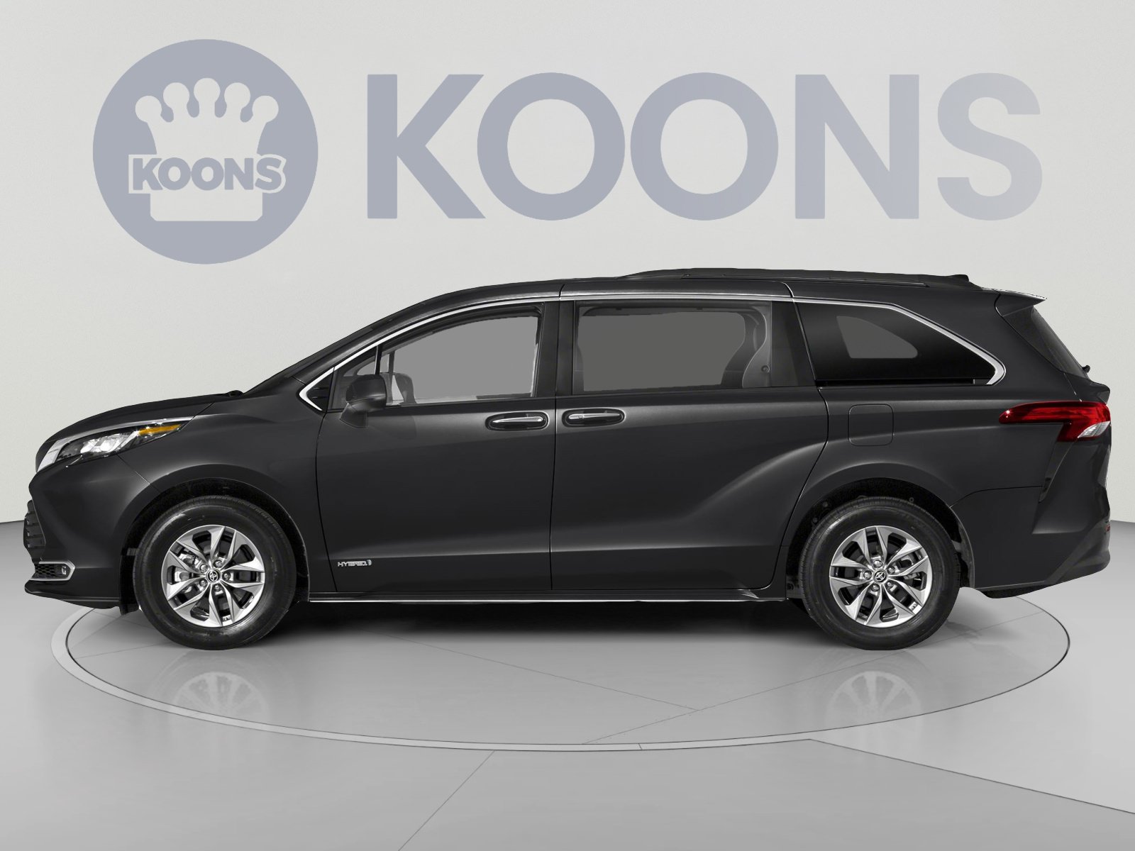 Used 2022 Toyota Sienna XLE FWD image 4
