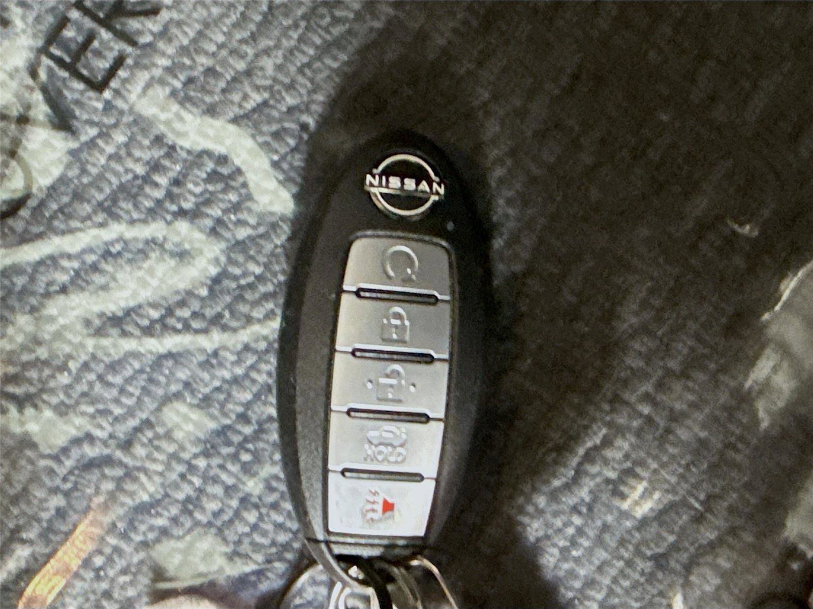 Used 2024 Nissan Altima 2.0 SR image 25