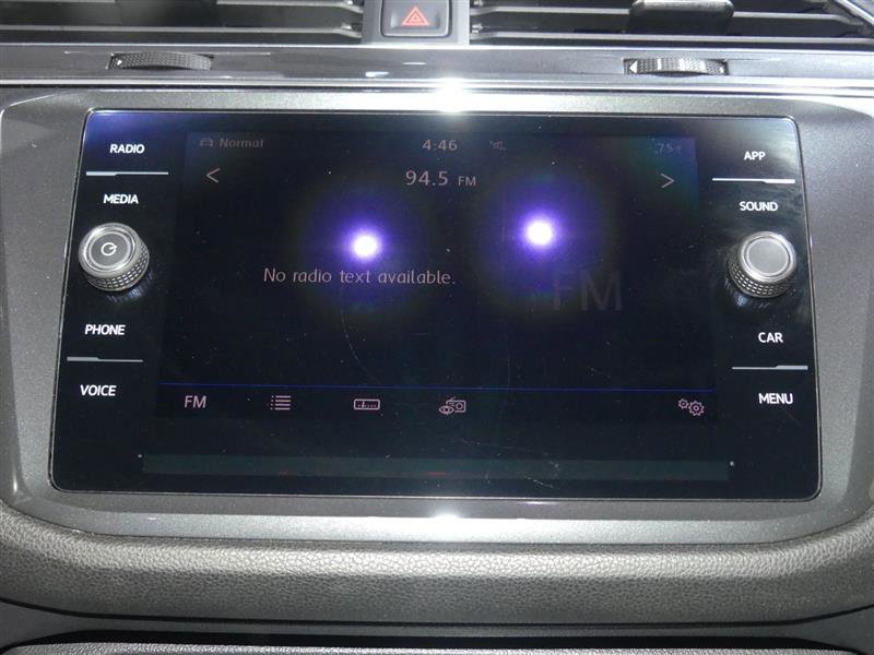 Used 2019 Volkswagen Tiguan SE w/ Panoramic Sunroof Package image 37