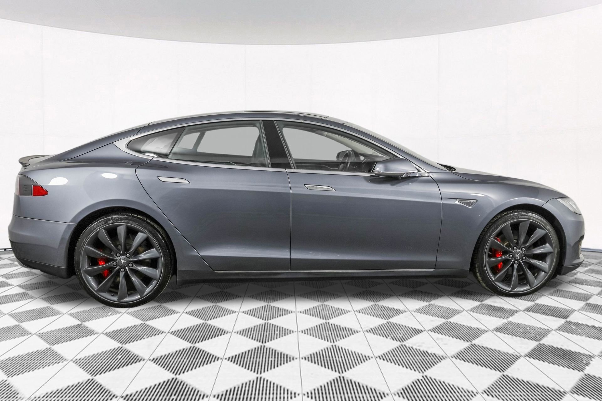 Used 2014 Tesla Model S RWD image 12