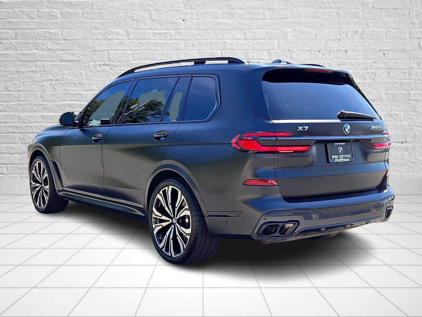 Certified 2025 BMW X7 M60i w/ Executive Package AWD/4WD image 4