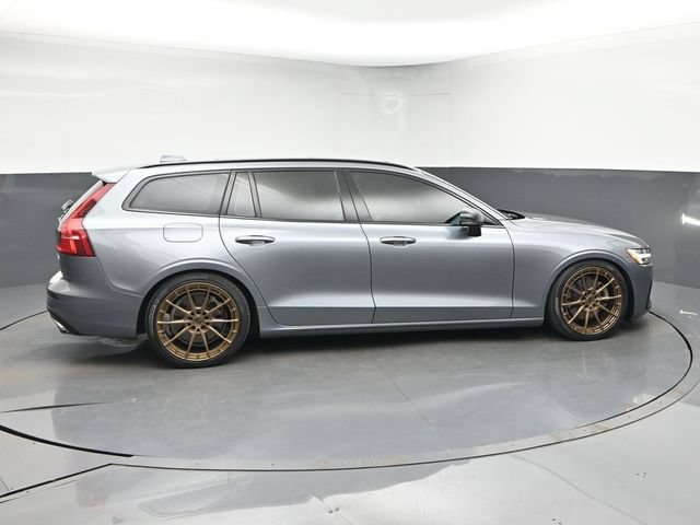 Used 2021 Volvo V60 T6 R-Design w/ Advanced Package FWD image 9