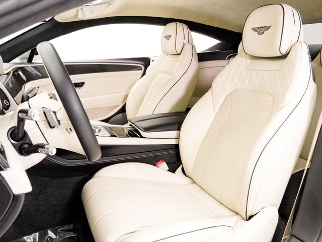 Used 2022 Bentley Continental GT image 5