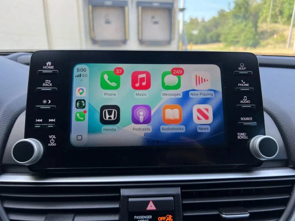 Used 2019 Honda Accord Touring image 41