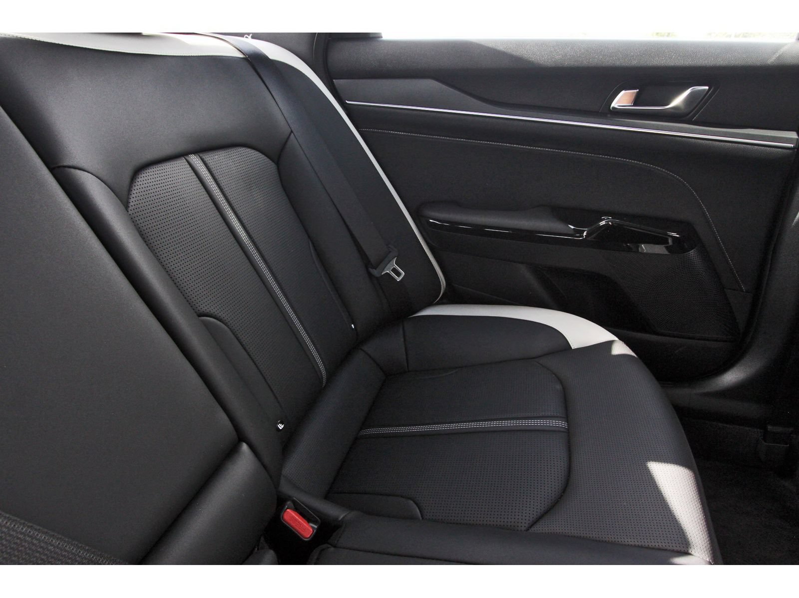 Used 2025 Kia K5 GT-Line AWD/4WD image 14