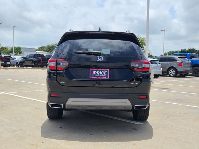 Used 2023 Honda Pilot Elite image 8