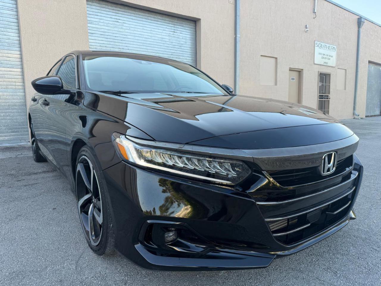 Used 2022 Honda Accord Sport Special Edition image 3