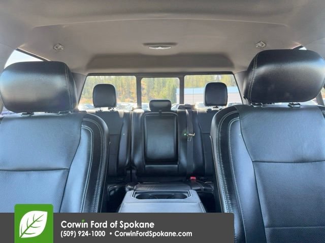 Used 2017 Ford F350 Lariat w/ Lariat Value Package AWD/4WD image 32