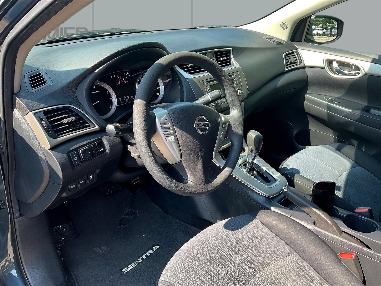 Used 2014 Nissan Sentra SV FWD image 16