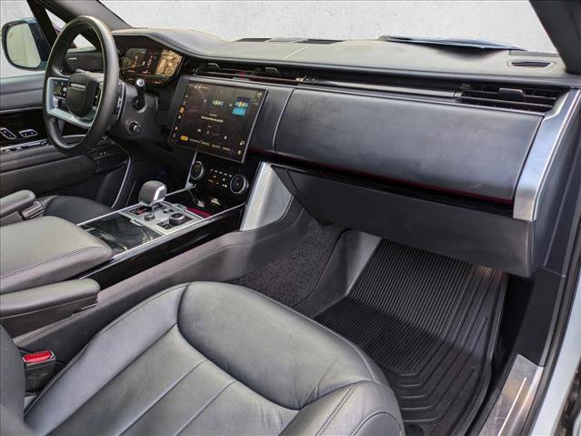 Used 2023 Land Rover Range Rover SE image 21