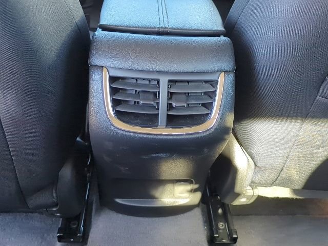 Used 2025 Chevrolet Malibu LT image 15